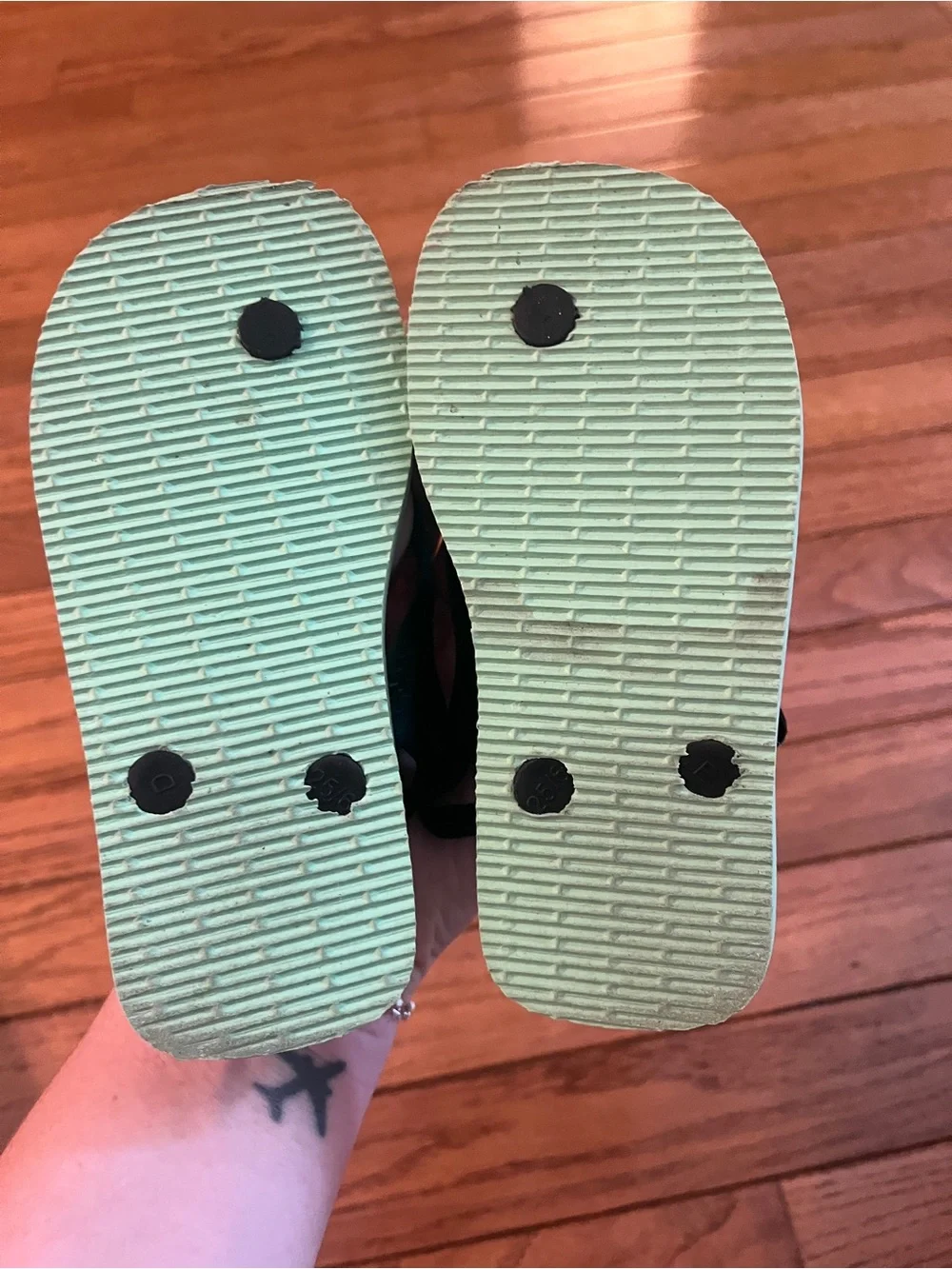 Havaianas Kids Marvel Avengers Green & Black Sandals